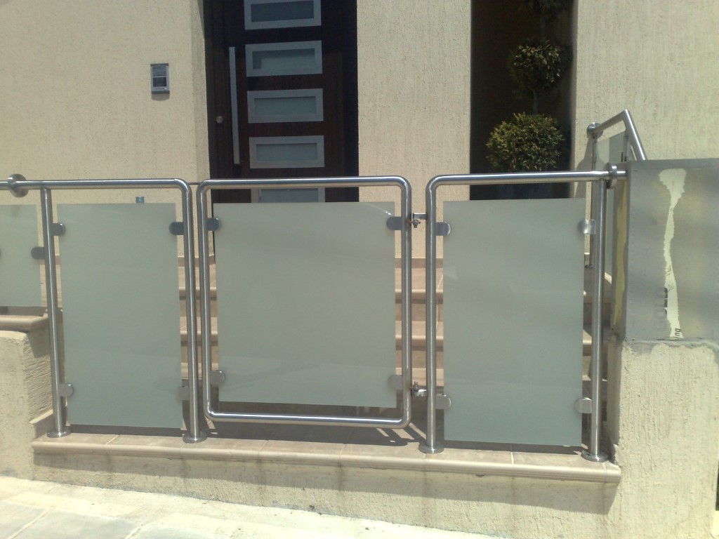 20090512525