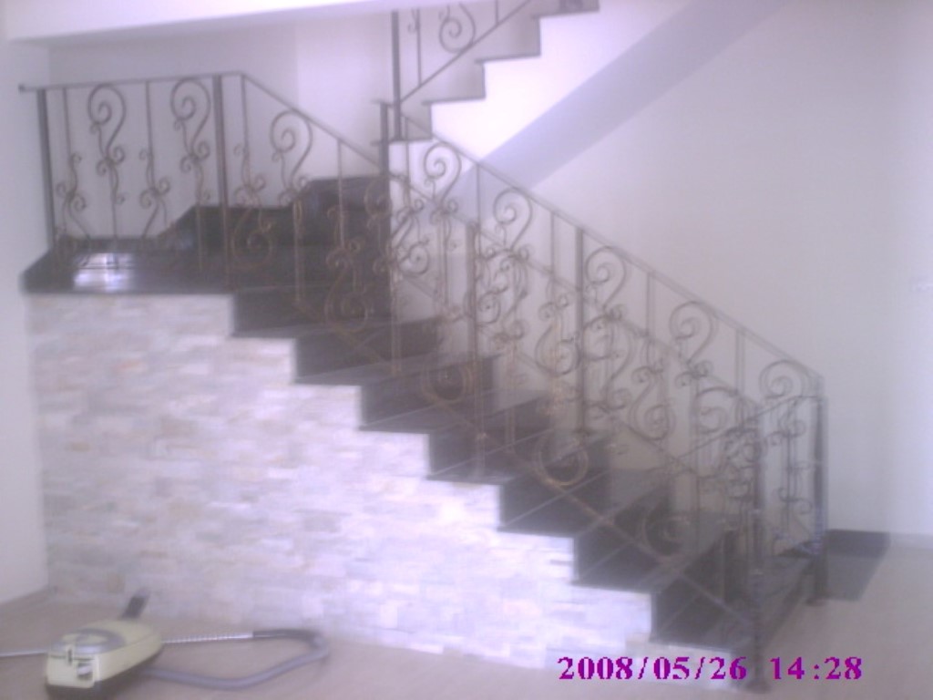 DIGITAL CAMERA