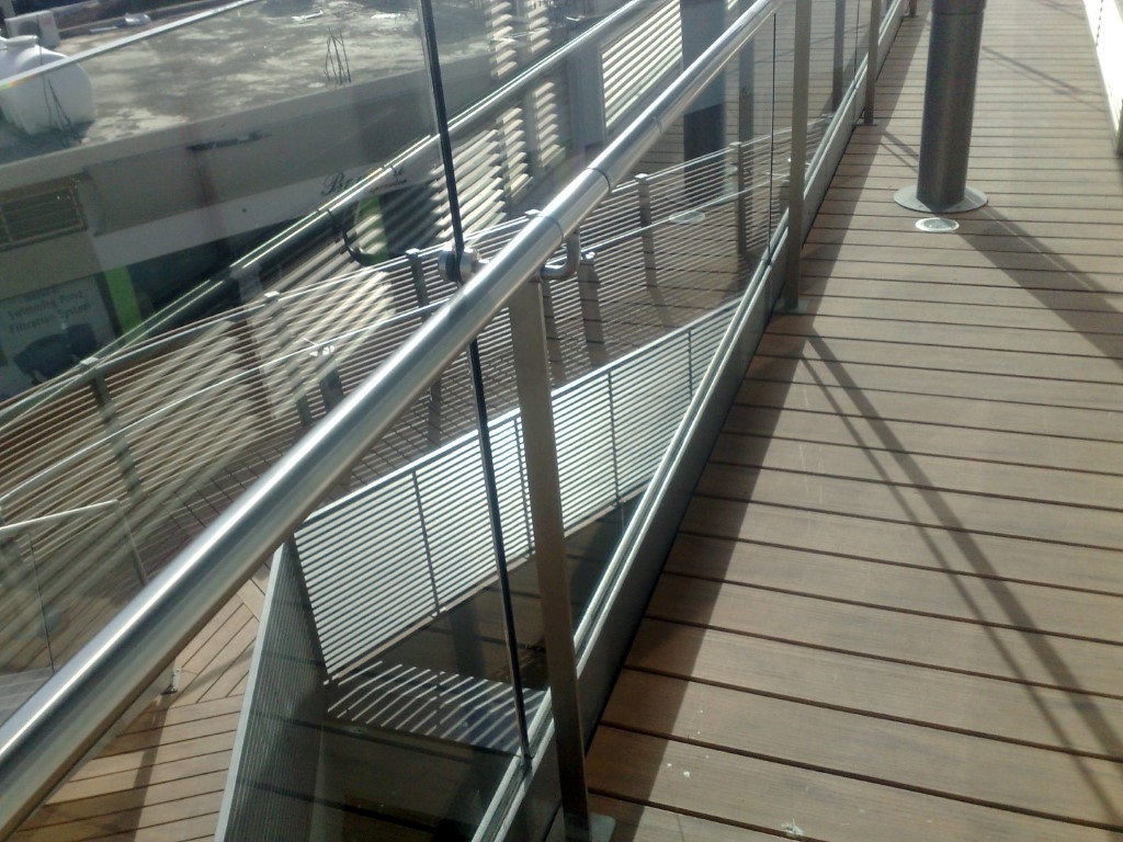 20090428473